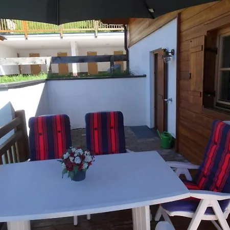 Schoeneben Schoeneck Hébergement de vacances Wald im Pinzgau