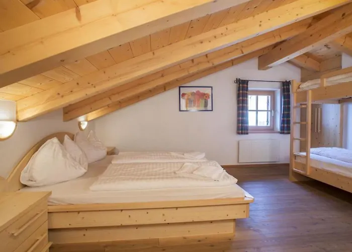 Schoeneben Schoeneck Tatil Evi Wald im Pinzgau